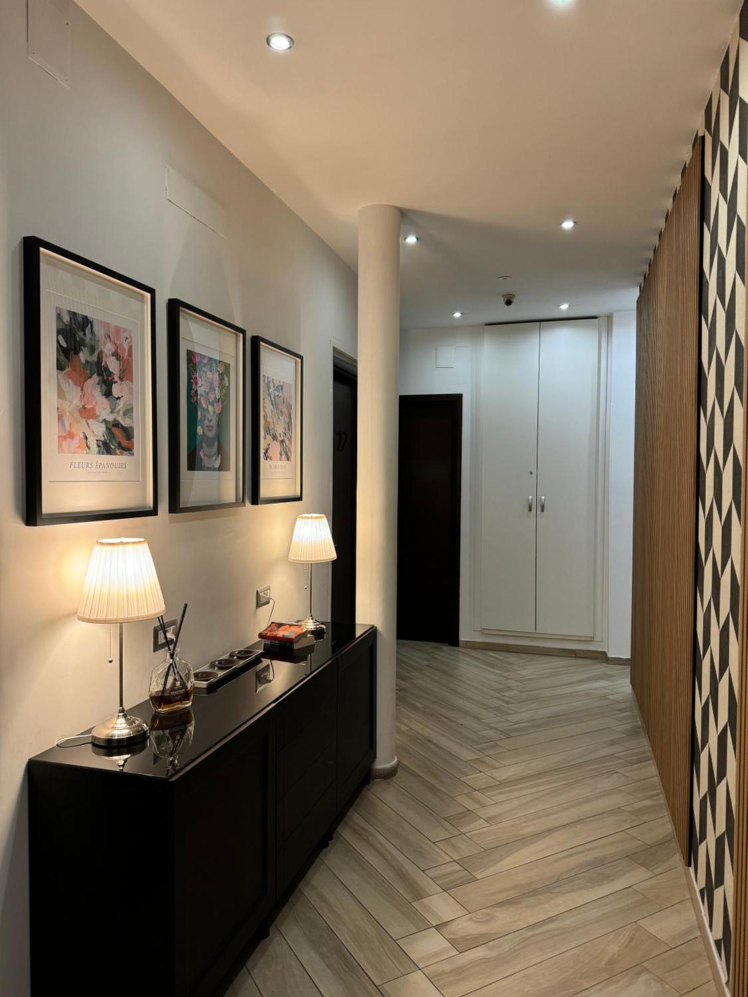 Vatican Luxury Roma